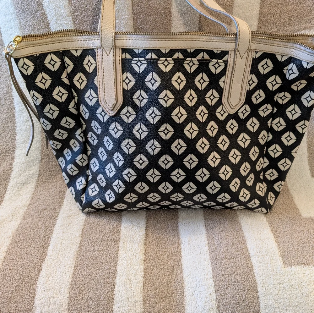 Fossil Black and Cream Tote Bag - Picture 4 of 7